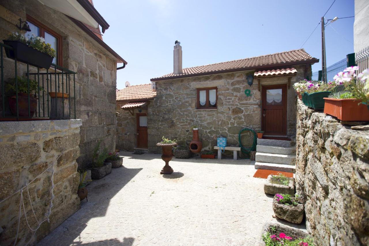 Aldeia Do Codecal Hostal Codecal  Exterior foto