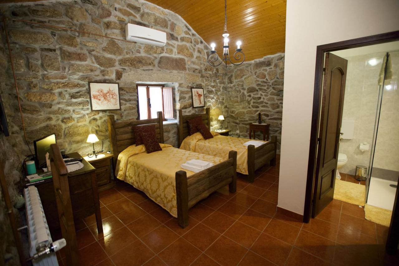 Aldeia Do Codecal Hostal Codecal  Exterior foto