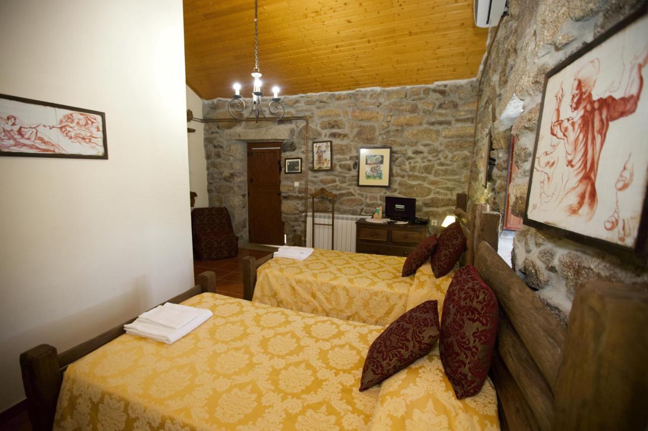Aldeia Do Codecal Hostal Codecal  Exterior foto