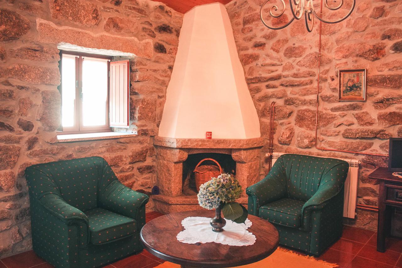 Aldeia Do Codecal Hostal Codecal  Exterior foto